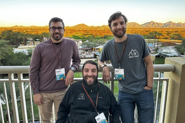 <p>Federico Carossino, Álvaro Silberstein y Camilo Navarro, de Wheel The World</p>