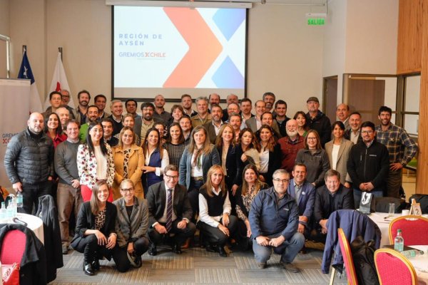 Dirigentes empresariales de Aysén identifican lomos de toro para volver a crecer