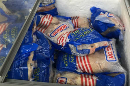 Pollo importado bajo la lupa: México estudia medidas antidumping contra EEUU