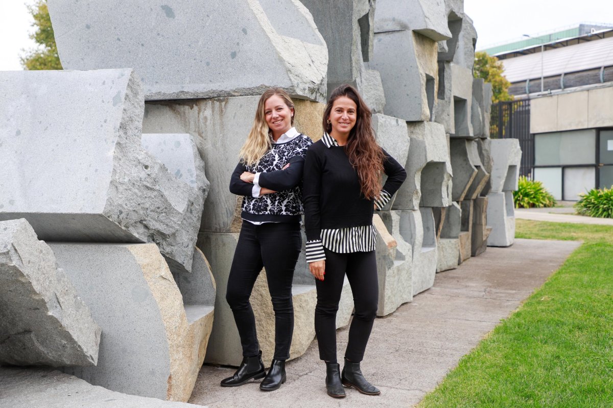 <p>Bernardita Sepúlveda y Bárbara Sepúlveda, cofundadoras de Qcart / Créditos: Centro de Innovación UC</p>