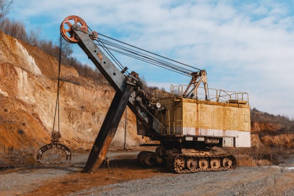 Trump asegura que EEUU firmará un acuerdo sobre minerales con Ucrania el próximo jueves
