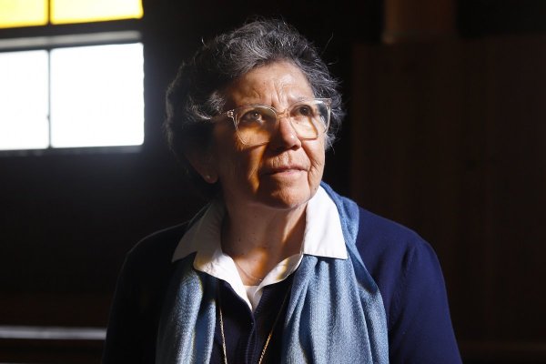 Nelly León, capellana Cárcel San Joaquín: “La reinserción debe ser con acompañamiento, y ahí hay que invertir”