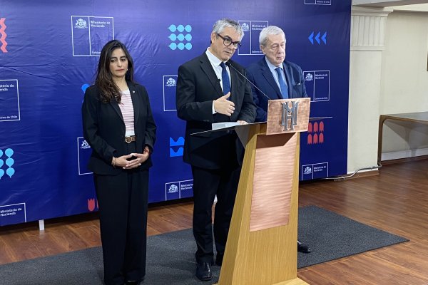 <p>Hacienda responde a inquietud de China por seguridad: Chile se toma en serio el tema y trabajará en mejorar la protección de proyectos de inversión</p>