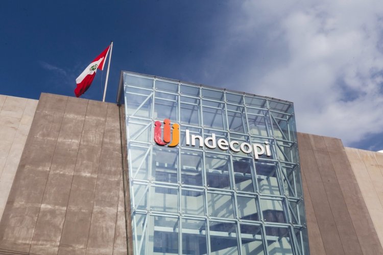 <p>Coca-Cola pierde la batalla ante emprendedora peruana en disputa por propiedad intelectual</p>