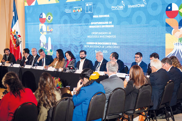 Boric destaca positivo impacto del corredor bioceánico en el comercio