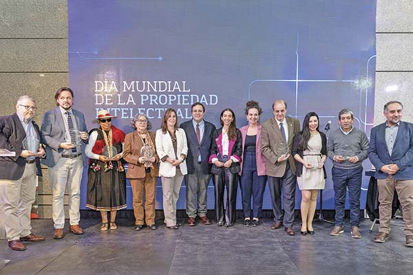 <p>Los ganadores de los Premios Inapi 2025.</p>