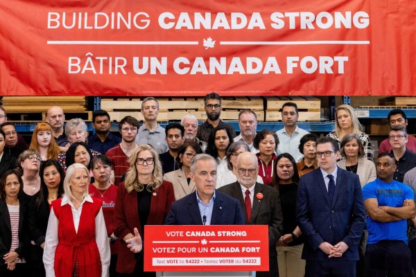 <p>Canadienses celebran elecciones clave este lunes en medio de un escenario internacional crítico y marcadas por el factor Trump</p>