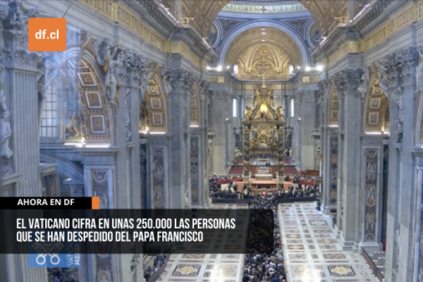 <p>Ahora en DF | La Basílica de San Pedro cierra sus puertas: unas 250.000 personas se han despedido del Papa Francisco</p>
