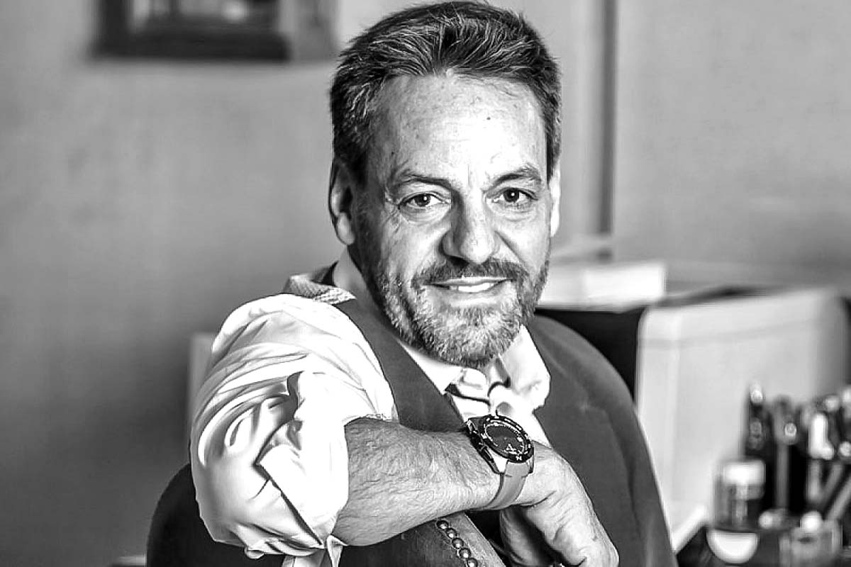 <p>Nicolás Ibáñez traspasa activos de Lácteos Tronador a sociedad vinculada a Sembrador Capital</p>