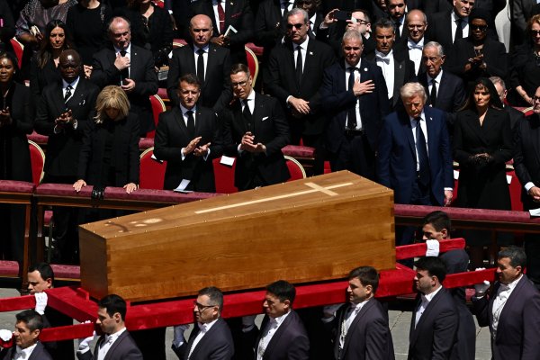 Líderes mundiales asisten a la misa funeral del Papa en Roma