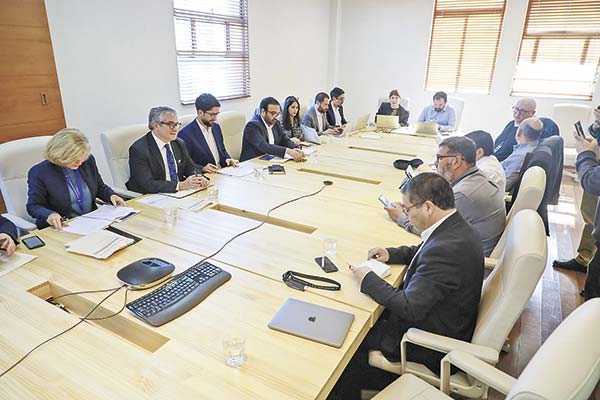 <p>Una nueva reunión sostuvieron ayer las partes en el Ministerio de Hacienda. Foto: Ministerio de Hacienda</p>