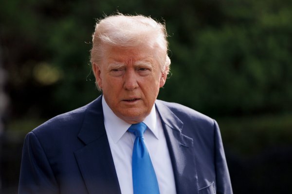 Los aranceles de Trump ponen en riesgo la escasez de productos electrónicos en EEUU, según la taiwanesa Pegatron