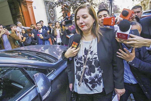 <p>Paulina Vodanovic declinó su postulación a dos semanas de su proclamación como candidata. Foto: Aton Chile</p>