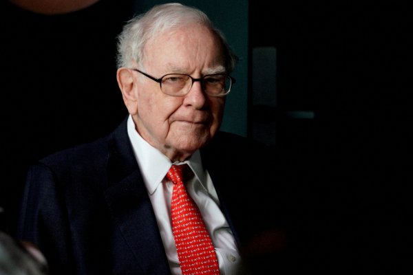 <p>Warren Buffett anuncia su retirada como CEO de Berkshire Hathaway después de seis décadas</p>