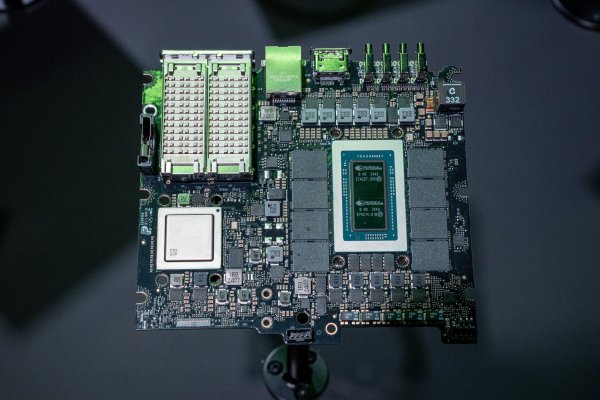 Legislador estadounidense apunta al contrabando de chips Nvidia a China con nuevo proyecto de ley