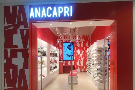 Anacapri, la marca brasileña de calzado del holding Arezzo, aterriza en Chile junto al Grupo Guante y Gacel
