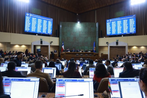 Diputados citarán "de urgencia" a ministros Grau, Williams y Corfo por "fracaso" de proyectos industriales de litio