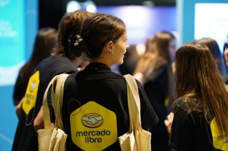 Gracias a Argentina: Mercado Libre se dispara en bolsa tras reportar un 44% más de beneficios