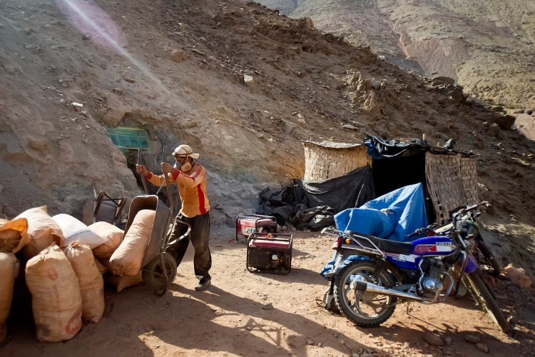 <p>Minería ilegal: Perú deja de percibir 40% de utilidades como consecuencia de esta actividad ilícita</p>