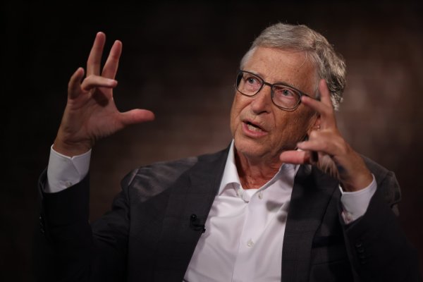 Bill Gates acusa a Elon Musk de “matar a los niños más pobres del mundo” con recortes a ayuda internacional de EEUU