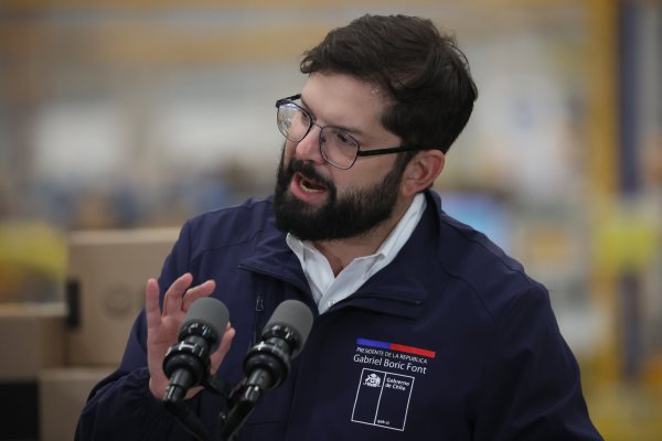 Boric destaca cifras económicas al inaugurar la primera planta a nivel mundial recicladora de neumáticos mineros: “Hay confianza en Chile”