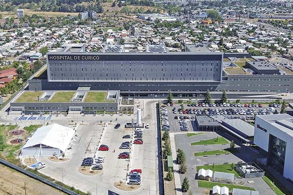 <p>Gigante español OHLA anuncia demanda contra el Fisco de Chile por más de US$ 43 millones por construcción del Hospital de Curicó</p>