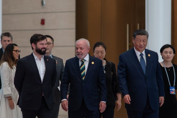 “Es el momento propicio para dar un salto de calidad en la vinculación económica con China”, afirma Boric en el Foro Celac en Beijing
