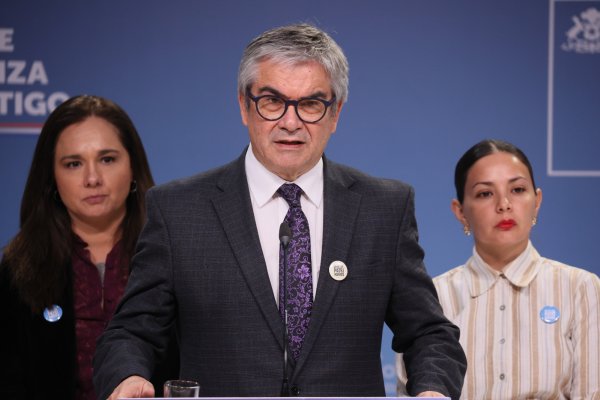 Marcel enfatiza que política fiscal es rol del Ejecutivo y reafirma diferencias con el CFA: “No quiere decir que uno descalifique o cancele a quien tiene una opinión distinta”