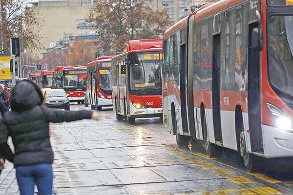 Empresa operadora de Red Movilidad alerta del difícil momento de la industria por baja en pasajeros e inseguridad