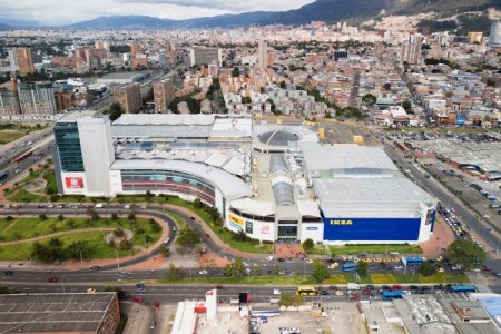 Chilena Mallplaza apuesta convertir sus espacios en hubs logísticos: “La meta es llegar a los 37 malls” en la región