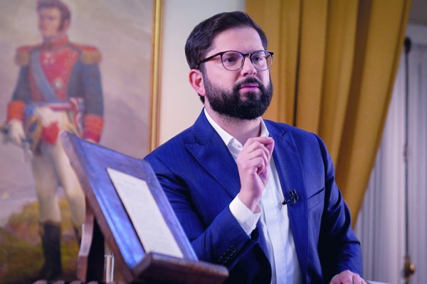 <p>El Presidente informó las medidas en cadena nacional desde La Moneda. Foto: Presidencia</p>