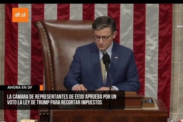 <p>Ahora en DF | El momento en que la Cámara de Representantes de EEUU aprueba ley de Trump para recortar impuestos</p>