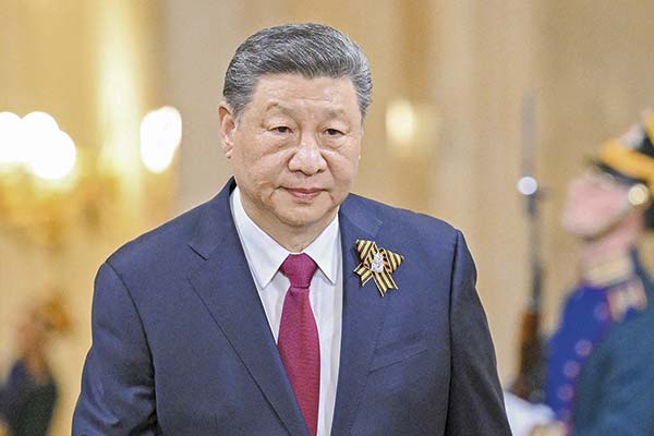 Xi evalúa nueva versión del plan Made in China, pese a presión de EEUU por reequilibrar la economía