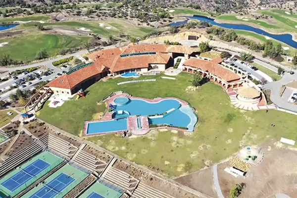<p>Junto con reconocer “crítica situación”, Hacienda Santa Martina concreta solicitud de reorganización: pasivos superan $ 47.904 millones</p>