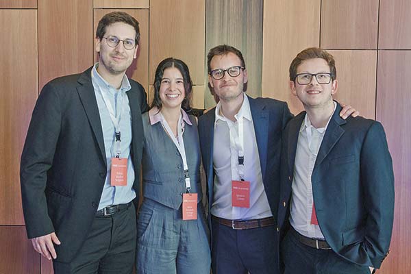 <p>Equipo de RBB Economics basado en la oficina de Santiago , compuesto por cuatro chilenos.</p>
