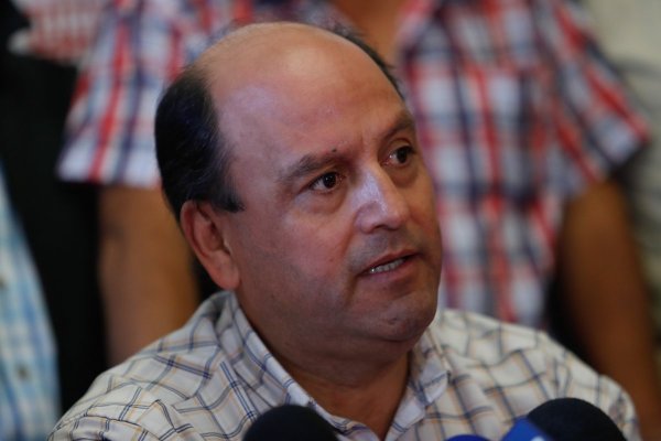 <p>Sorpresa en la CUT: José Manuel Díaz reemplazará a David Acuña en la presidencia</p>