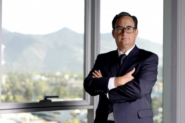 <p>Grupo Errázuriz responde a Pacheco: "Actitud y declaraciones no se condicen con la responsabilidad de su cargo"</p>