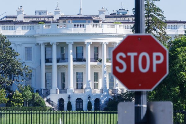 Corte de apelaciones de EEUU suspende temporalmente el bloqueo a los aranceles de Donald Trump