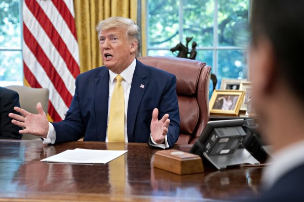 Trump acusa a China de violar acuerdo de aranceles con EEUU y dice que se "acabó el Sr. Amable"