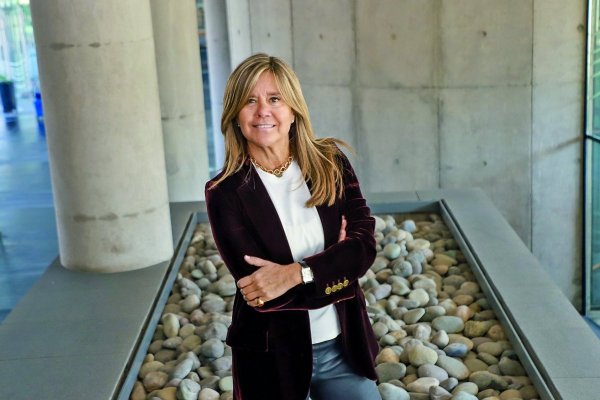 La llegada de Gina Ocqueteau a la presidencia de SQM en seis actos