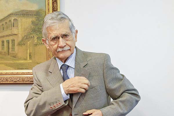 Tras cierre de investigación en su contra, Nelson Pizarro evalúa acciones legales por un daño “profundo y prolongado”
