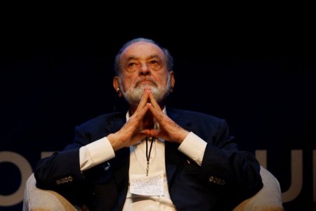 Carlos Slim asume silenciosamente un papel central en la mexicana Pemex