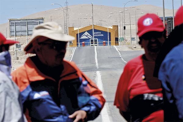 Sindicato N° 1 de Escondida y el inédito embargo de bono: "Lamentamos que dichos trabajadores deban pagar las consecuencias, pero sentencia judicial debe cumplirse"