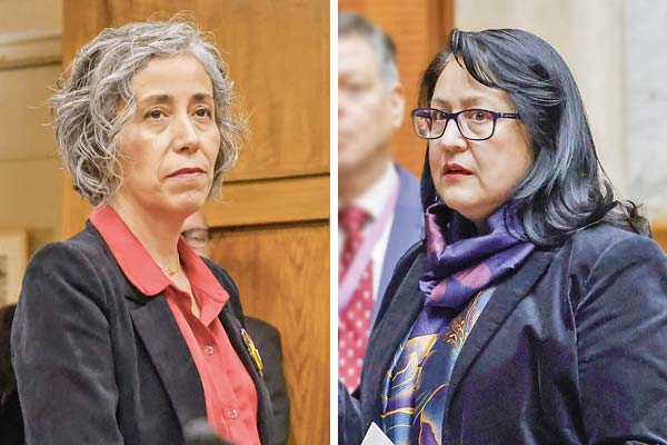 <p>Pamela Gana, superintendenta de Seguridad Social. Dorothy Pérez, contralora general de la República. Crédito: Aton.</p>