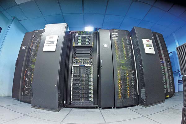 <p>El Laboratorio de Supercómputo para IA SCAI-LAB operará en el Laboratorio Nacional de Computación de Alto Rendimiento de la U. de Chile.</p>