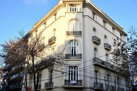 ¿Cuánto cuesta la propiedad donde Cristina Fernández pasaría su condena de prisión domiciliaria?