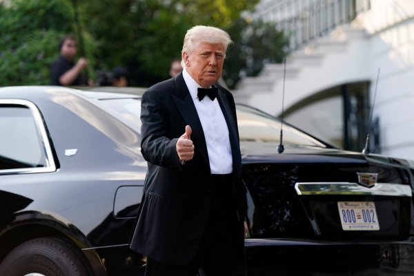 Trump vuelve a afirmar que pretende imponer aranceles unilaterales a socios comerciales de EEUU dentro de dos semanas