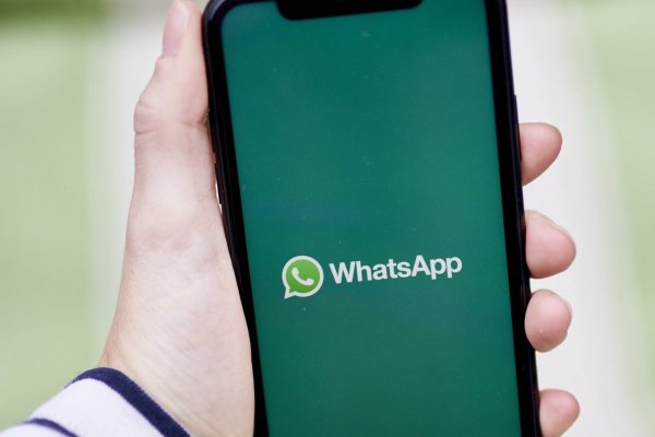 Meta introduce publicidad en su plataforma de mensajería WhatsApp para reforzar los ingresos del grupo