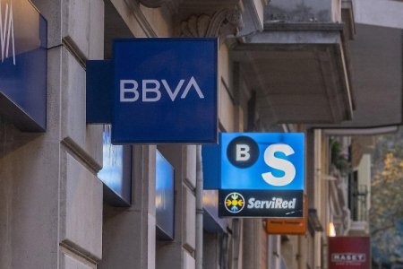 Presidente de Banco Sabadell celebra rechazo de dos ofertas de BBVA: "El banco genera mayor valor en solitario"