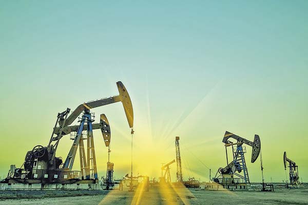 XTB Latam: “Si EEUU participa en el conflicto de Medio Oriente el petróleo podría superar los US$ 100 por barril”